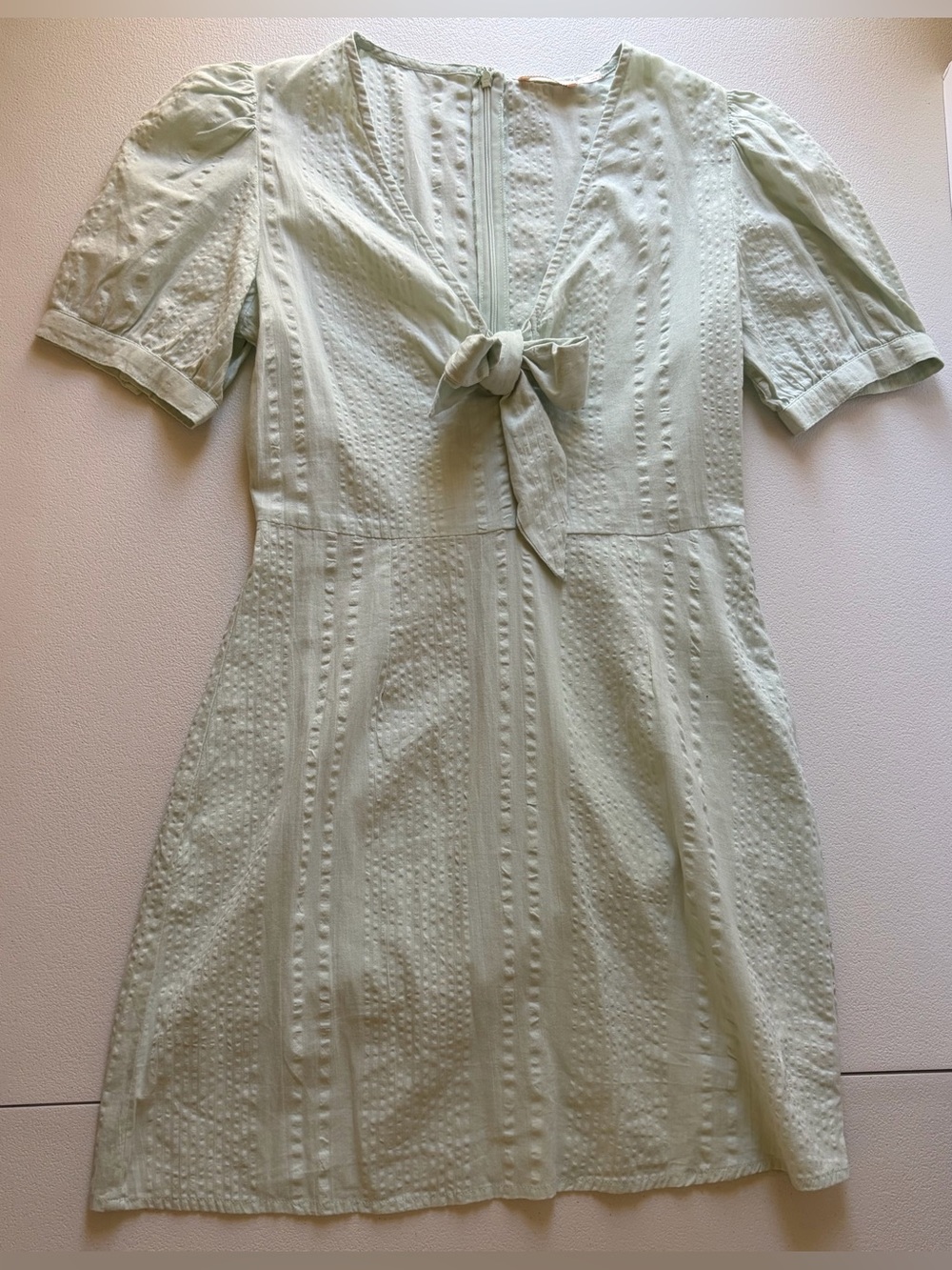 Mint Green Mini Dress Tie Front Puff Sleeve Size Small 32”